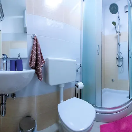Mendys Sea View Escape Near Split Apartamento *