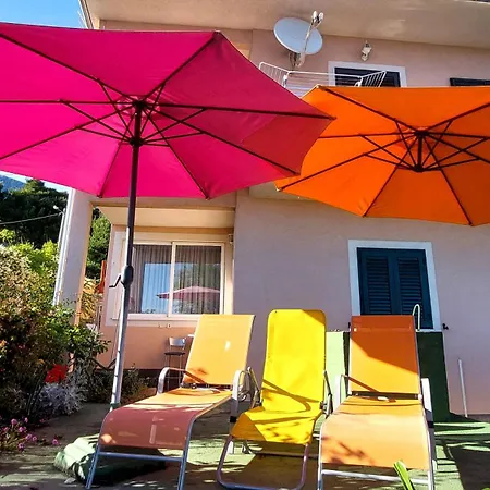 Mendy Cozy Seaview Retreat Kastela