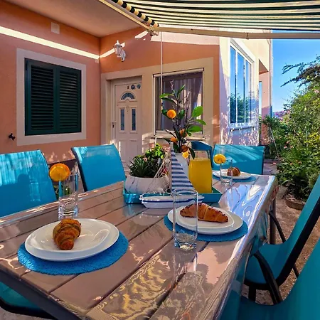 Apartment Mendy Sea View *